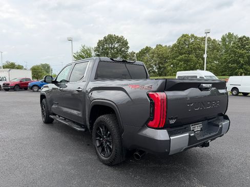 Used 2023 Toyota Tundra Limited w/ TRD Off-Road Package AWD/4WD image 8