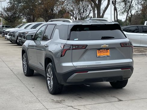 Certified 2025 Chevrolet Equinox LT w/ Convenience Package II image 4