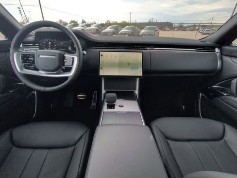 New 2026 Land Rover Range Rover SE AWD/4WD image 15