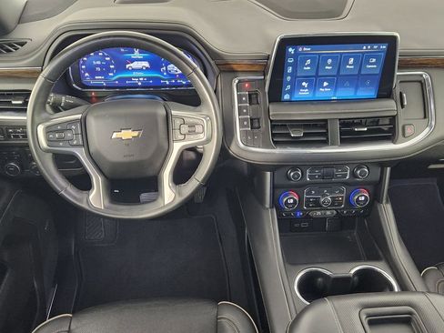 Used 2023 Chevrolet Tahoe Premier AWD/4WD image 28