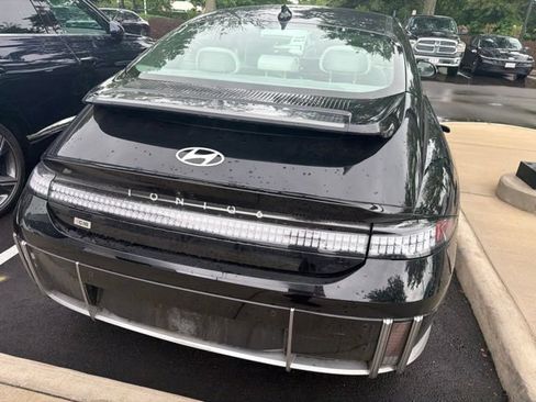 Used 2024 Hyundai Ioniq 6 Limited AWD/4WD image 8