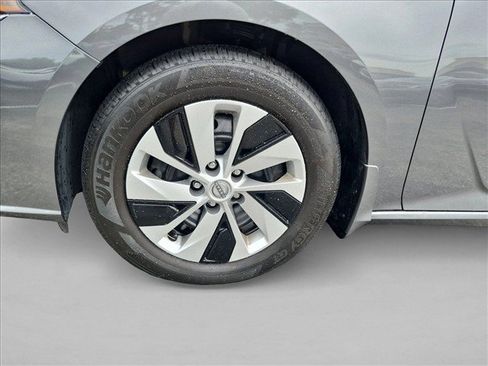 Certified 2025 Nissan Altima 2.5 S FWD image 22