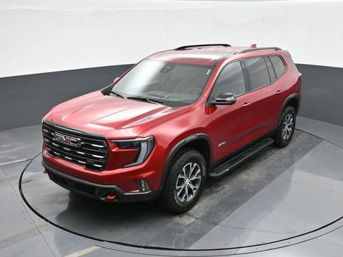 Used 2024 GMC Acadia AT4 w/ Luxury Package image 27