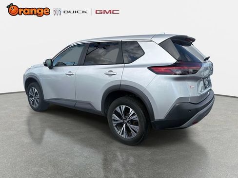 Used 2023 Nissan Rogue SV AWD/4WD image 5