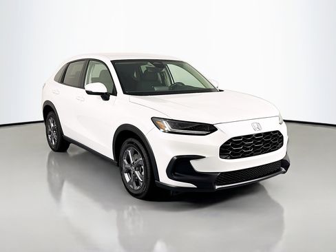 New 2026 Honda HR-V LX image 3