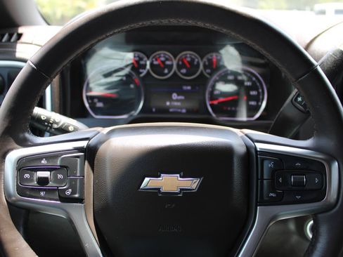 Used 2021 Chevrolet Silverado 2500 LT w/ Convenience Package AWD/4WD image 25