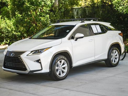 Used 2017 Lexus RX 350 FWD w/ Accessory Package image 3