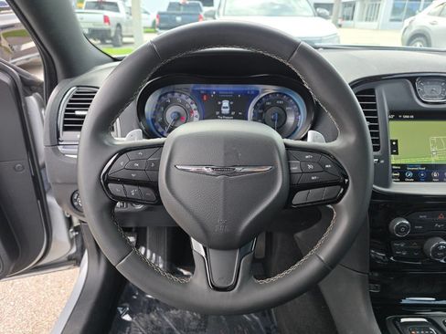 Used 2023 Chrysler 300 S RWD image 31