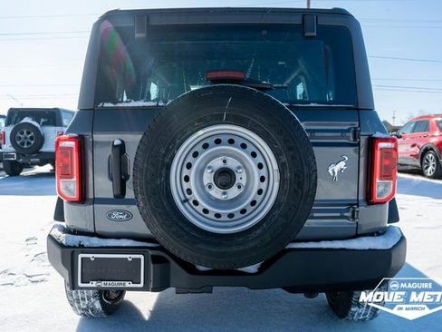 New 2026 Ford Bronco Base image 6