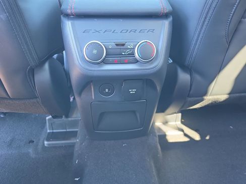 New 2026 Ford Explorer ST-Line w/ ST-Line Street Pack AWD/4WD image 15