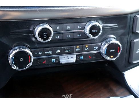 Used 2023 Ford F150 King Ranch w/ Equipment Group 601A High AWD/4WD image 38