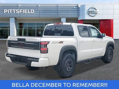 New 2025 Nissan Frontier PRO-4X image 2