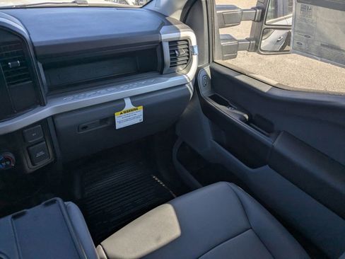 New 2025 Ford F350 XL w/ XL Chrome Package image 16