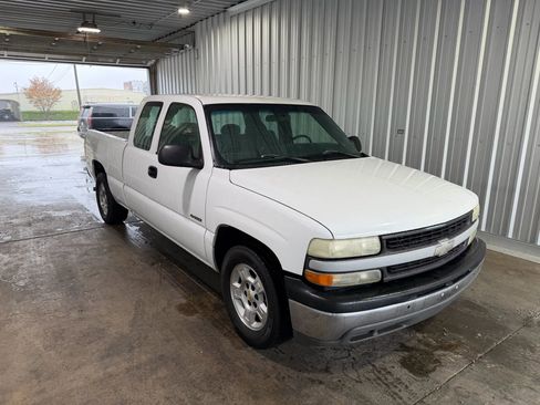 Used 2002 Chevrolet Silverado 1500 LS image 4