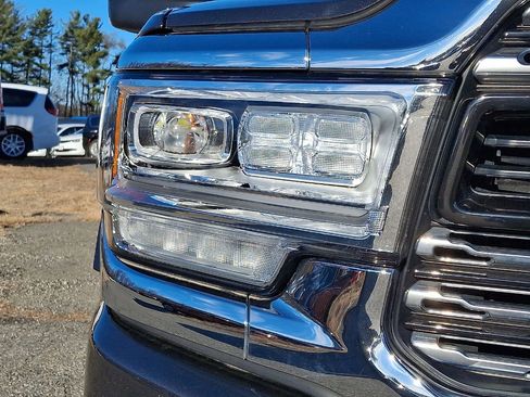 Used 2023 RAM 3500 Limited image 28