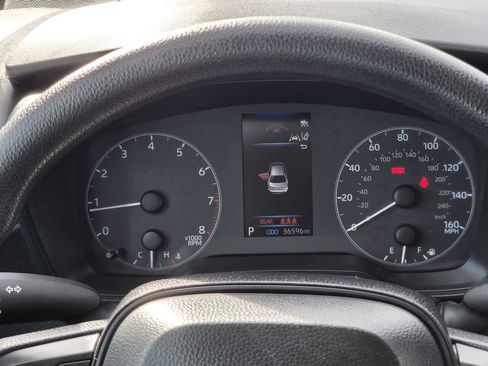 Used 2025 Toyota Corolla LE FWD image 16