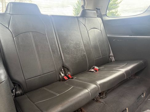 Used 2015 GMC Acadia SLT AWD/4WD image 22