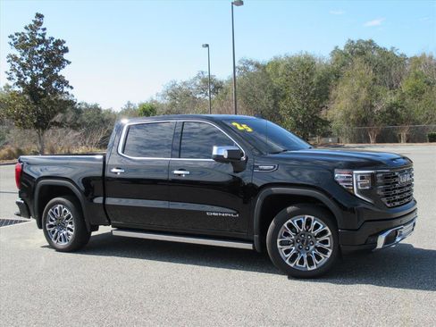 Used 2025 GMC Sierra 1500 Denali Ultimate image 2