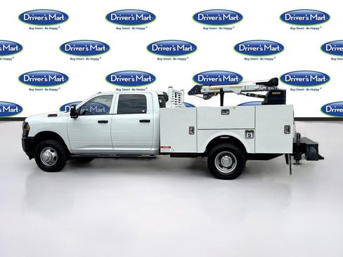 Used 2024 RAM 3500 Tradesman AWD/4WD image 4