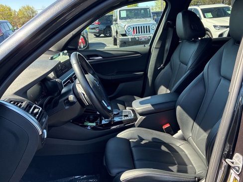 Used 2023 BMW X3 xDrive30i w/ Premium Package image 5