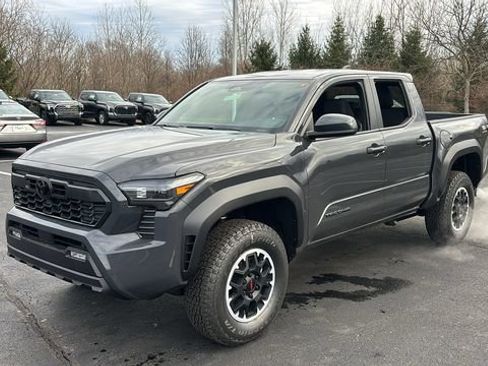 New 2026 Toyota Tacoma TRD Off-Road image 3