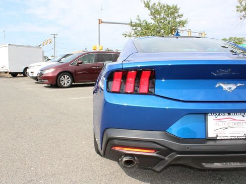 Used 2024 Ford Mustang Coupe RWD image 11
