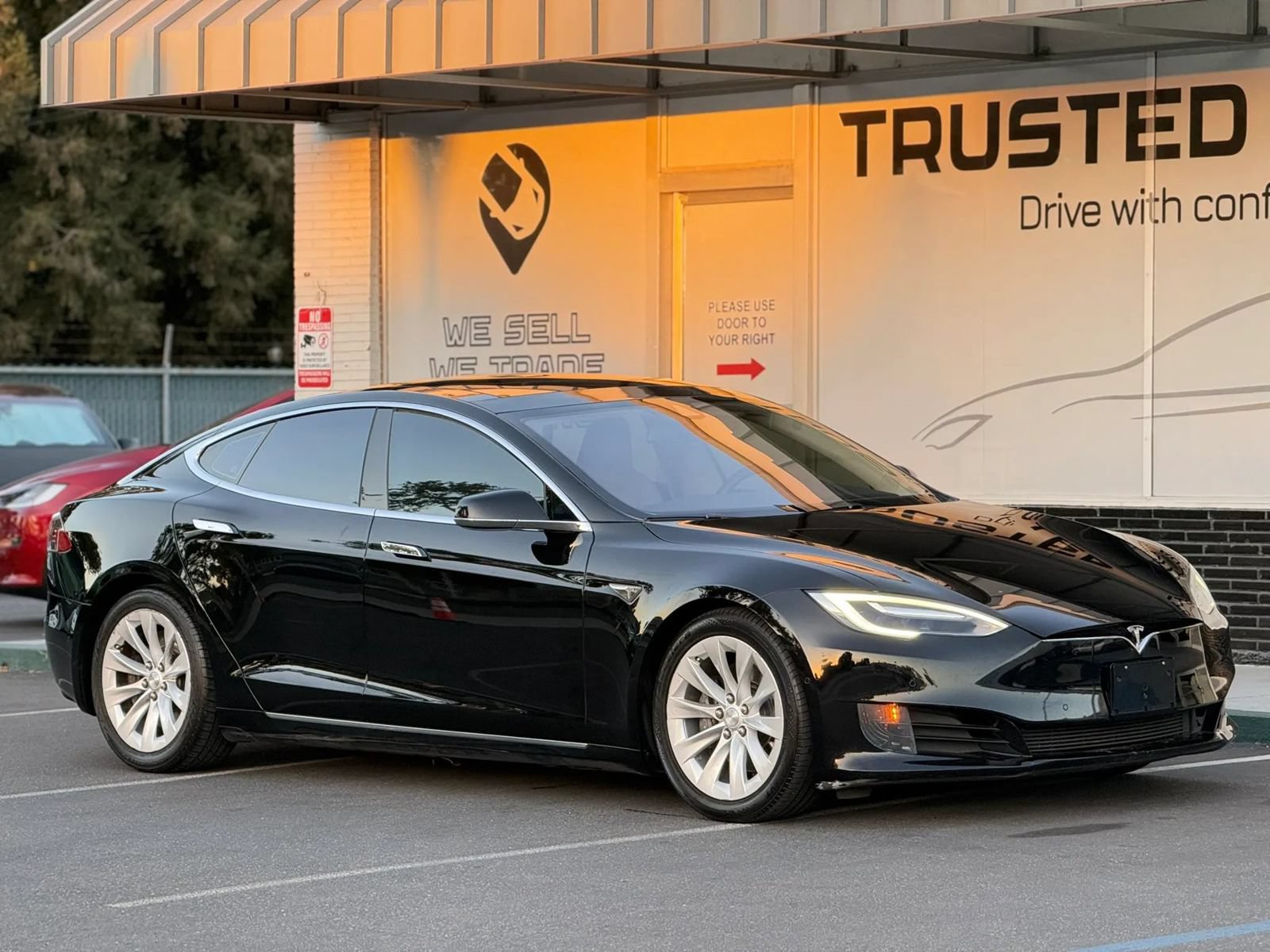 Used 2016 Tesla Model S 85D AWD/4WD image 7