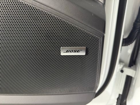 Certified 2025 Porsche Cayenne image 27