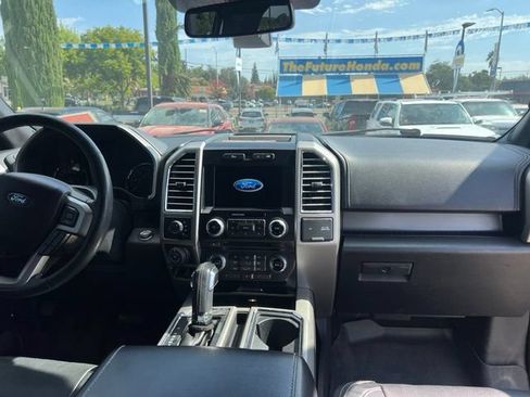 Used 2016 Ford F150 Lariat w/ Equipment Group 502A Luxury AWD/4WD image 9