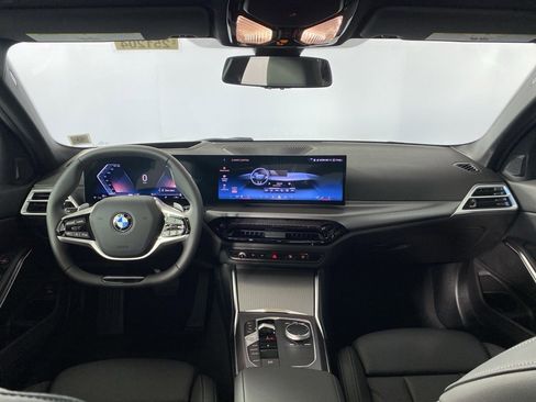 New 2025 BMW 330i xDrive Sedan w/ Premium Package image 21