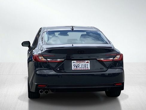 Used 2026 Toyota Camry SE FWD image 6