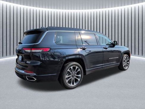Certified 2024 Jeep Grand Cherokee L Overland AWD/4WD image 5