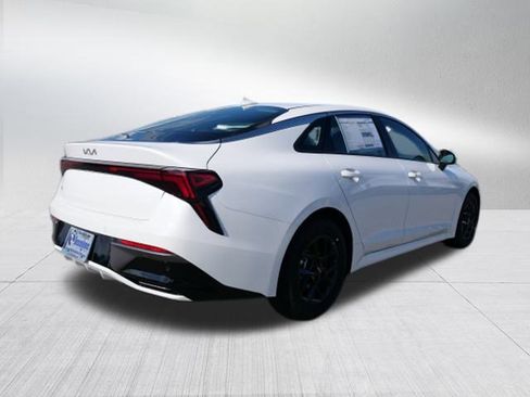 New 2025 Kia K5 LXS image 7