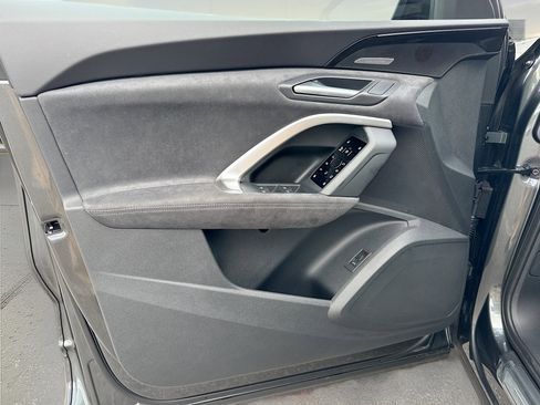 New 2025 Audi SQ5 Premium Plus image 21