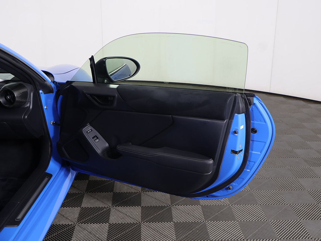 Used 2023 Toyota GR86 Premium RWD image 18