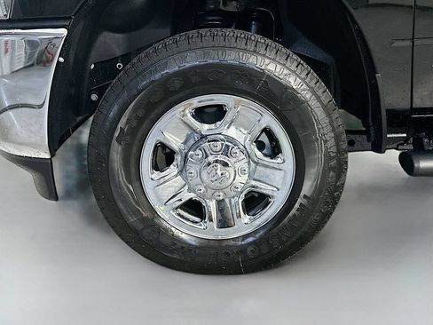 New 2026 RAM 2500 Tradesman AWD/4WD image 16