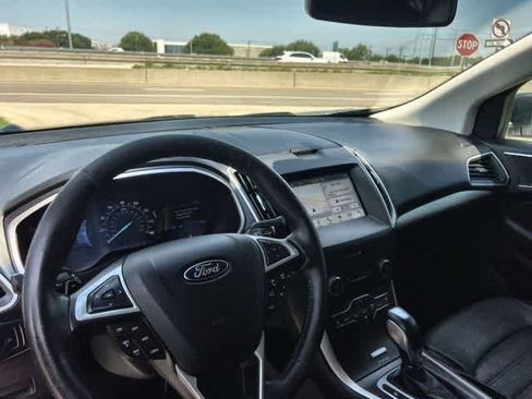 Used 2016 Ford Edge SEL w/ Equipment Group 201A FWD image 15