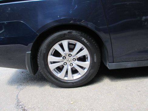 Used 2015 Honda Odyssey EX-L image 22