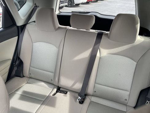Certified 2025 Kia Soul LX w/ LX Technology Package FWD image 21