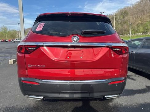 Used 2023 Buick Enclave Essence AWD/4WD image 6