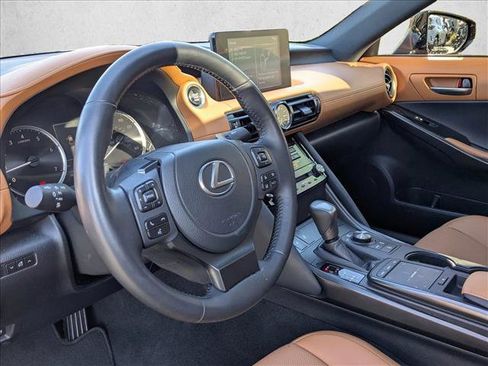 Used 2025 Lexus IS 300 F Sport AWD/4WD image 10