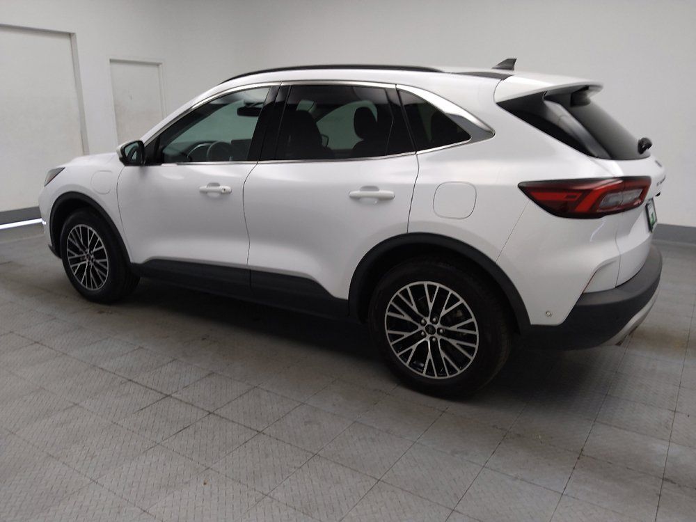 Used 2023 Ford Escape SE w/ PHEV Premium Package FWD image 3