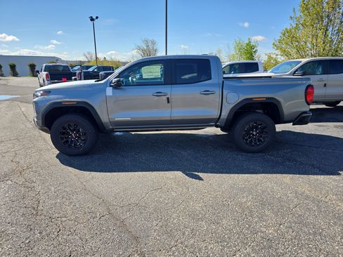 New 2026 GMC Canyon Elevation AWD/4WD image 7