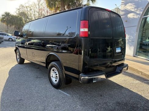 Used 2019 Chevrolet Express 2500 Work Van w/ Driver Convenience Package image 3
