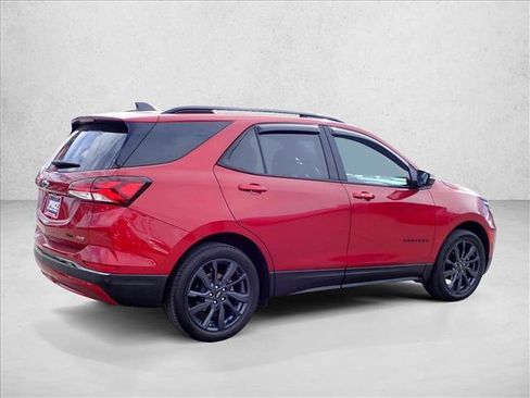 Used 2023 Chevrolet Equinox RS AWD/4WD image 4
