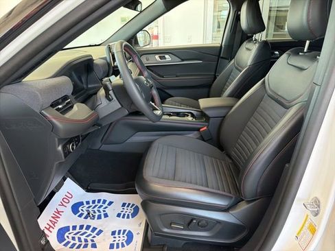 Certified 2025 Ford Explorer ST-Line AWD/4WD image 20