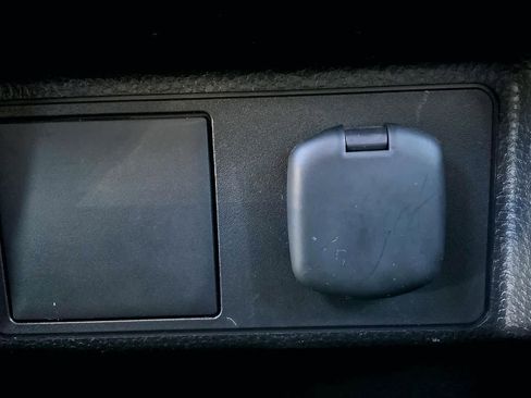 Used 2024 Toyota Tacoma TRD Off-Road image 34