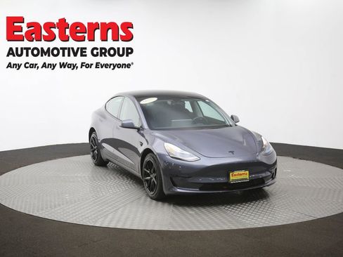 Used 2023 Tesla Model 3 Standard Range RWD image 45