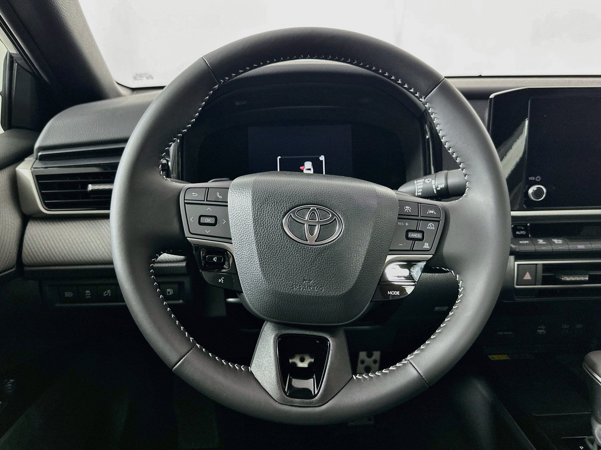 Used 2026 Toyota Camry SE FWD image 18