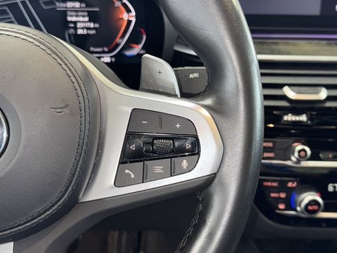 Used 2023 BMW 540i w/ M Sport Package RWD image 23